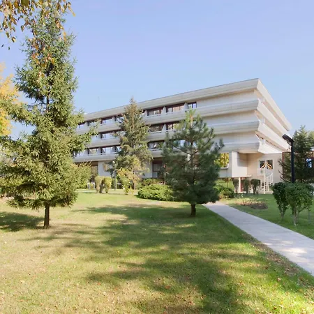 Crowne Plaza By Ihg Hotel Bucarest