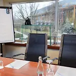Crowne Plaza By Ihg