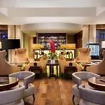 Готель Crowne Plaza By Ihg 4*