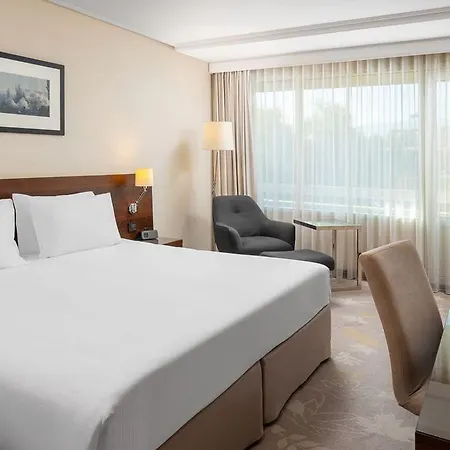 Crowne Plaza By Ihg 4*