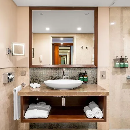 Crowne Plaza By Ihg 4* 부쿠레슈티