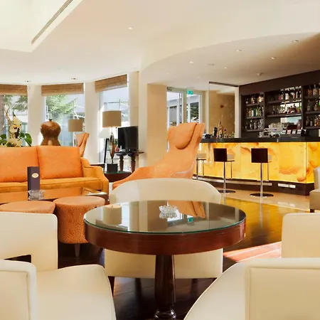 Crowne Plaza By Ihg 4* 부쿠레슈티
