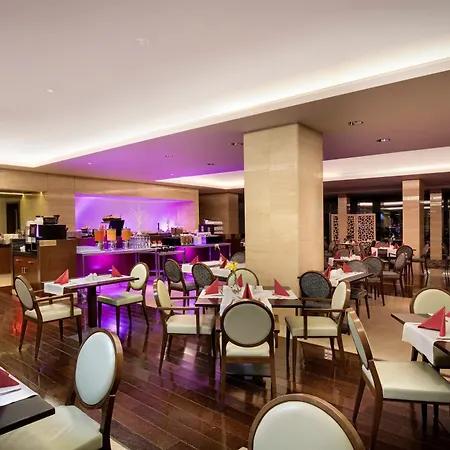 Crowne Plaza By Ihg 부쿠레슈티