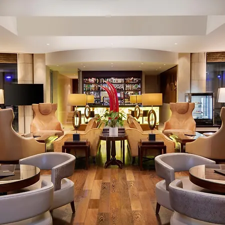 Отель Crowne Plaza By Ihg 4*