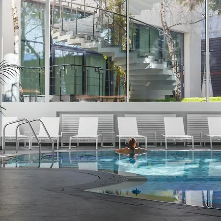 Hotel Crowne Plaza By Ihg 4*