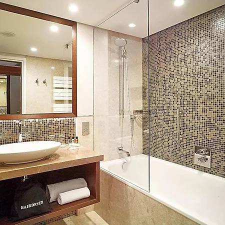 Hotel Crowne Plaza By Ihg 4*