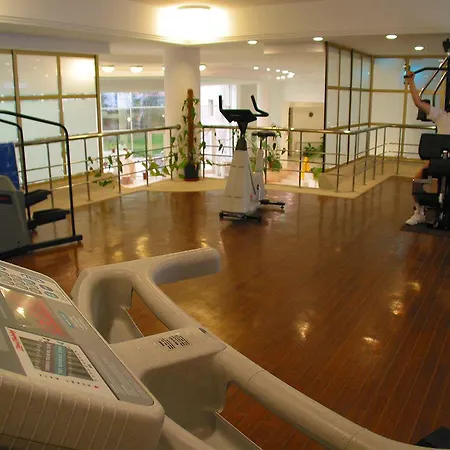 호텔 Crowne Plaza By Ihg