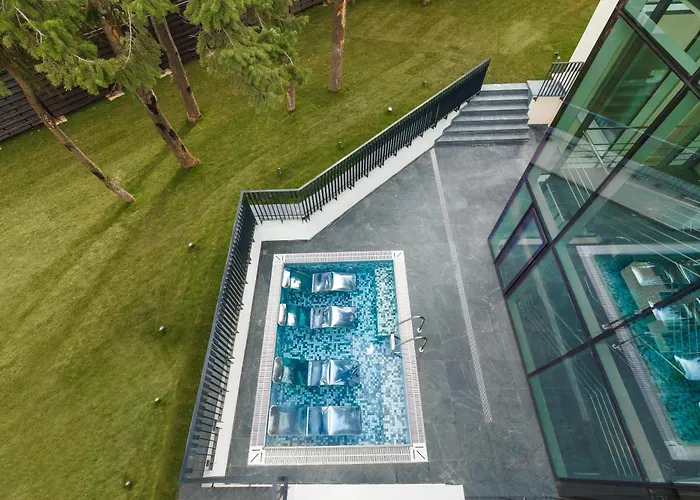 فندق كراون بلازا بوخارست