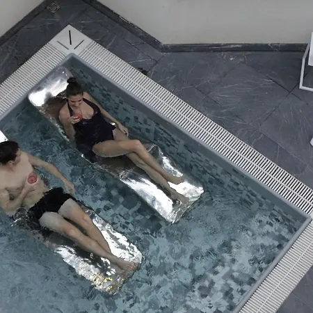 クラウンプラザ