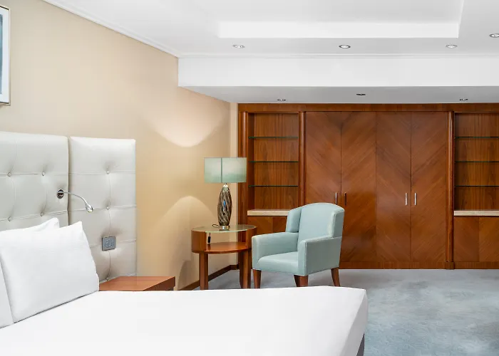 Crowne Plaza By Ihg