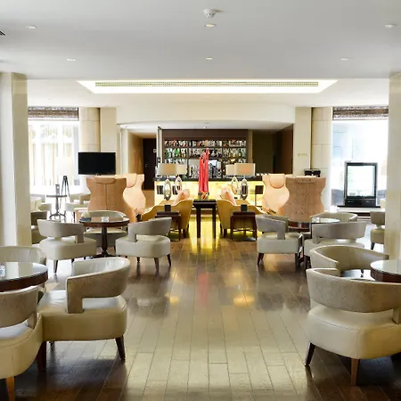 Hotel Crowne Plaza By Ihg 4*