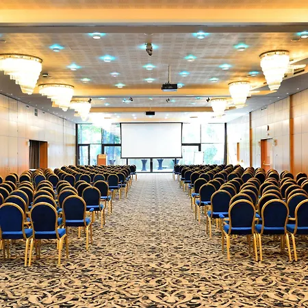 Crowne Plaza By Ihg Bucharest