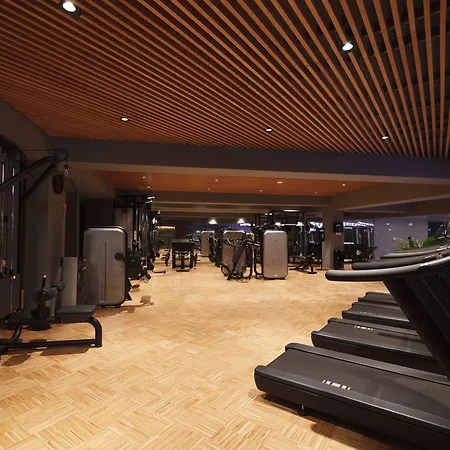 Crowne Plaza By Ihg Hotel
