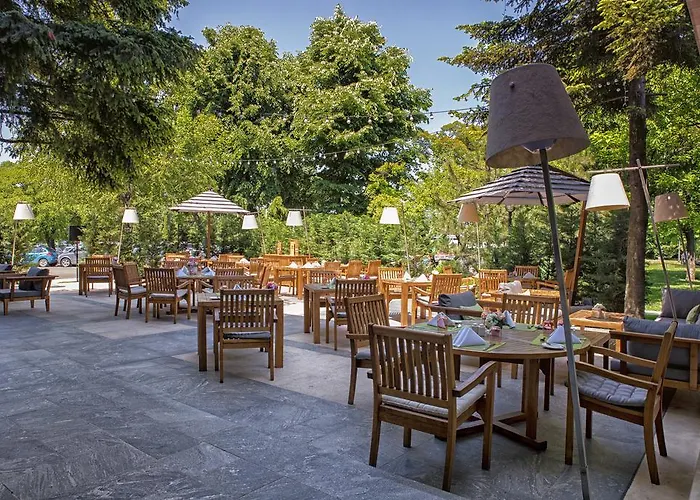 Crowne Plaza By Ihg 4*